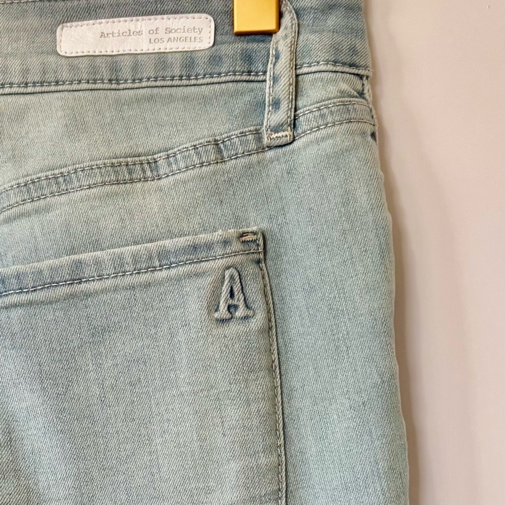 Articles Of Society| Light Blue Wash Straight Leg Denim Jeans Sz 26